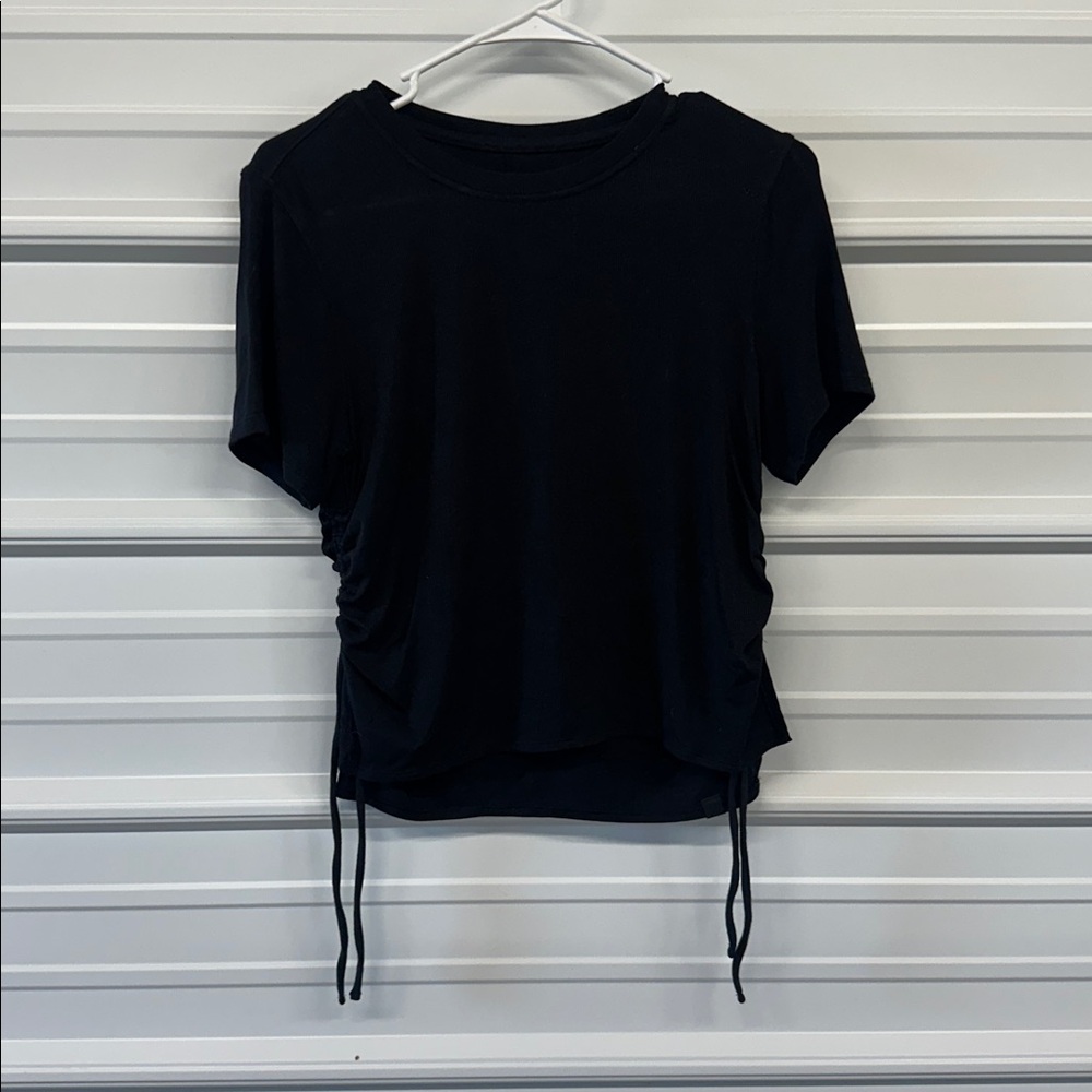 Lululemon Side Conch Tee - 8 - Black